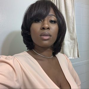 Meet your Posher, Rainel